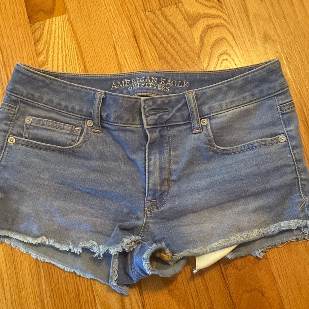 American Eagle Denim Jean shorts Size 8